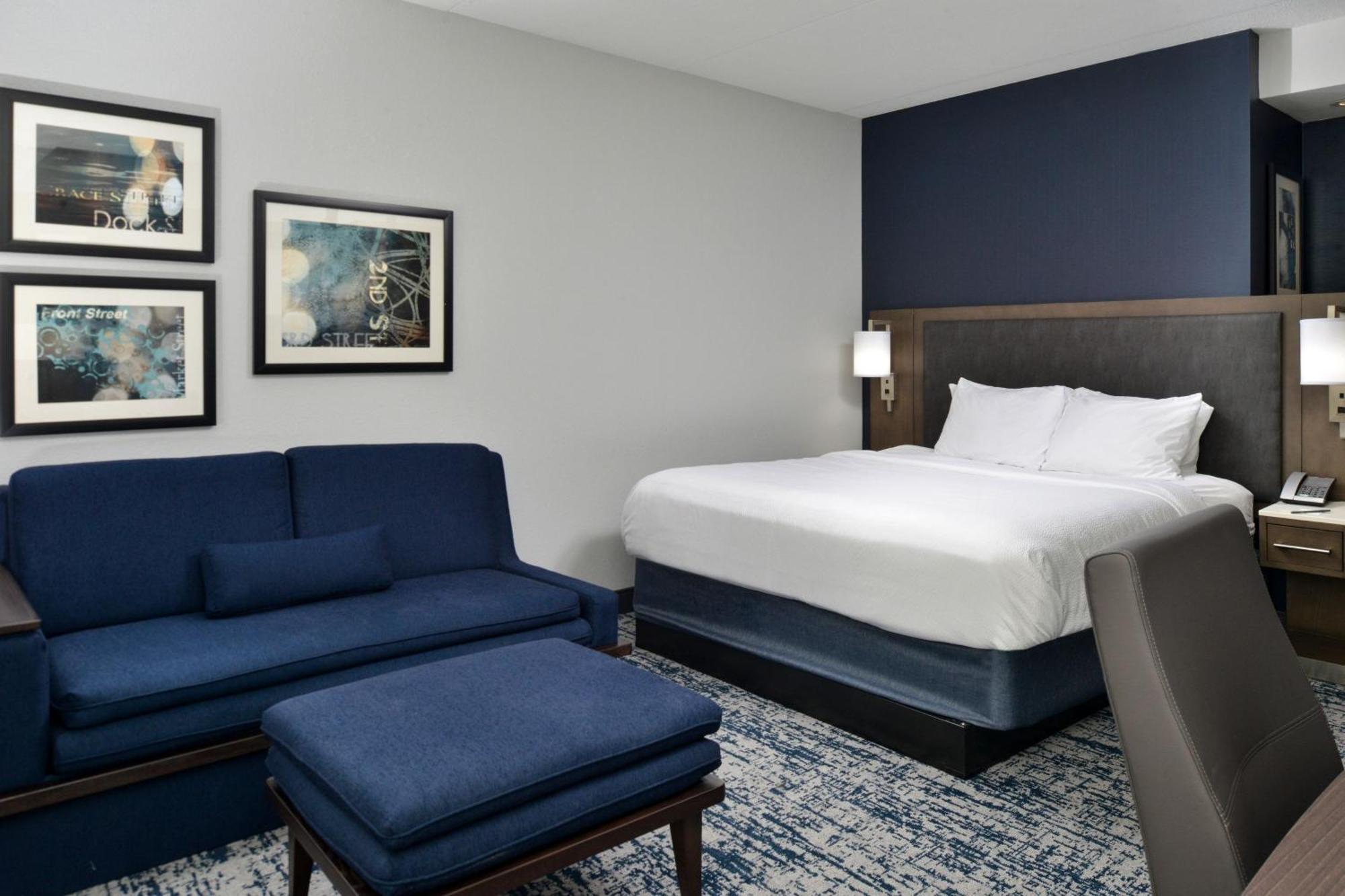 Отель Courtyard By Marriott Wilmington Downtown/Historic District Экстерьер фото